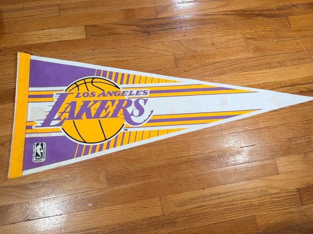 Vintage 1992 Los Angeles Lakers NBA Full-Size Felt Pennant 30” Licensed